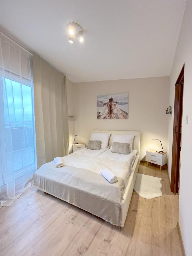 14 Gdynia Centrum - Apartament Mieszkanie Dla 4 Os Bagian luar foto